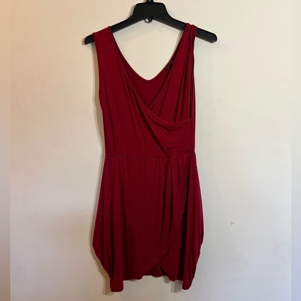 𝅺V-NECK Tulip Shape Irregular Mini Dress Red size Medium - Picture 2 of 7